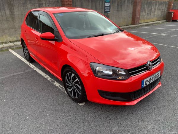 Volkswagen Polo Hatchback, Petrol, 2012, Red
