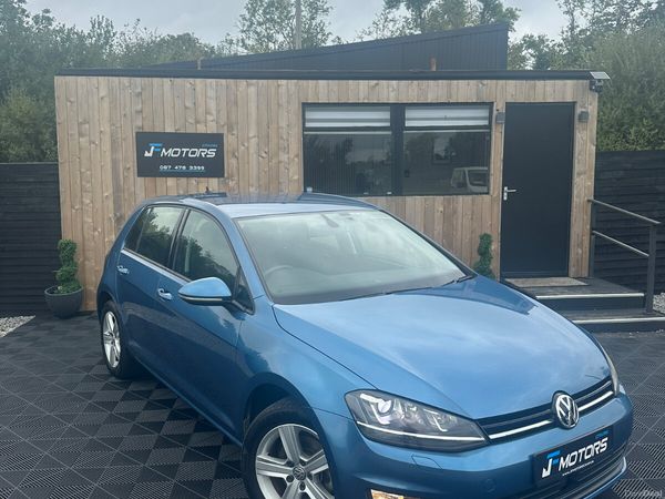 Volkswagen Golf Hatchback, Petrol, 2015, Blue