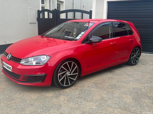 Volkswagen Golf Hatchback, Diesel, 2016, Red