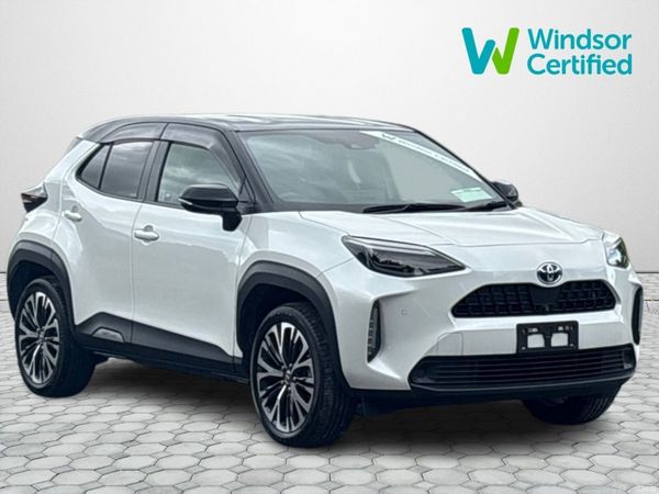 Toyota Yaris Cross SUV, Petrol Hybrid, 2023, White