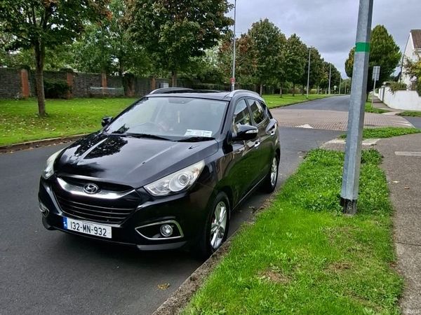 Hyundai ix35 SUV, Diesel, 2012, Black