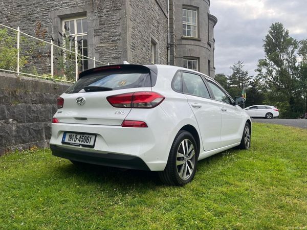 Hyundai i30 Hatchback, Diesel, 2019, White
