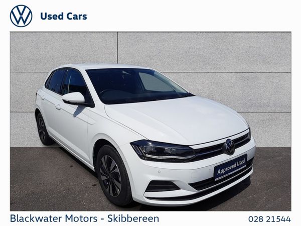Volkswagen Polo Hatchback, Petrol, 2021, White