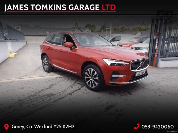Volvo XC60 Estate, Diesel, 2022, Orange