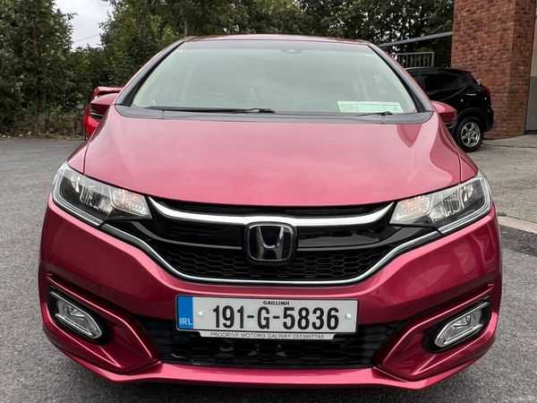 Honda Fit Hatchback, Petrol Hybrid, 2019, Red