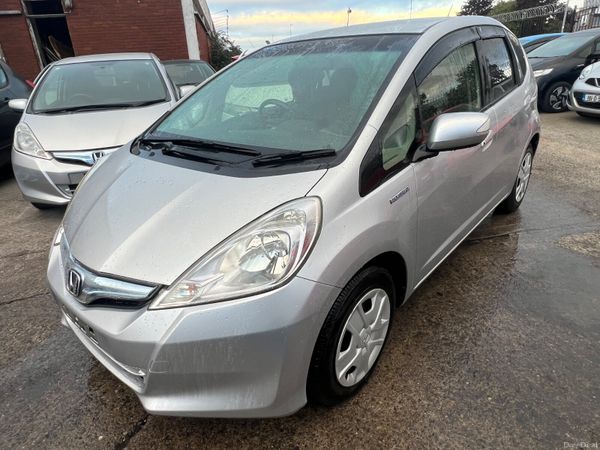 Honda Fit Hatchback, Petrol Hybrid, 2012, Silver