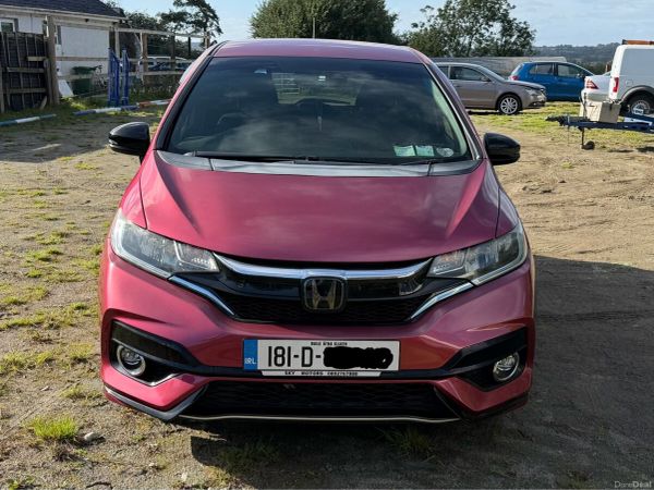Honda Fit Hatchback, Petrol Hybrid, 2018, Red