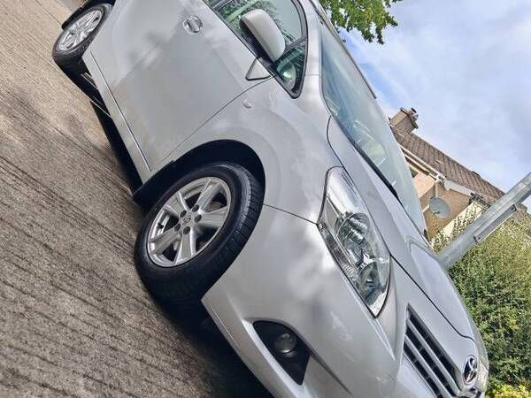 Toyota Verso MPV, Diesel, 2010, Silver