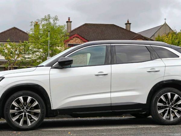 Renault Austral SUV, Petrol Hybrid, 2026, White