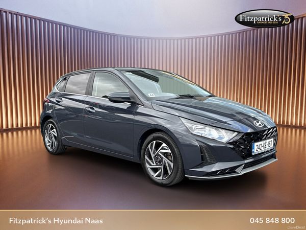 Hyundai i20 Hatchback, Petrol, 2024, Grey