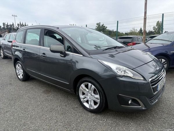 Peugeot 5008 MPV, Diesel, 2015, Grey