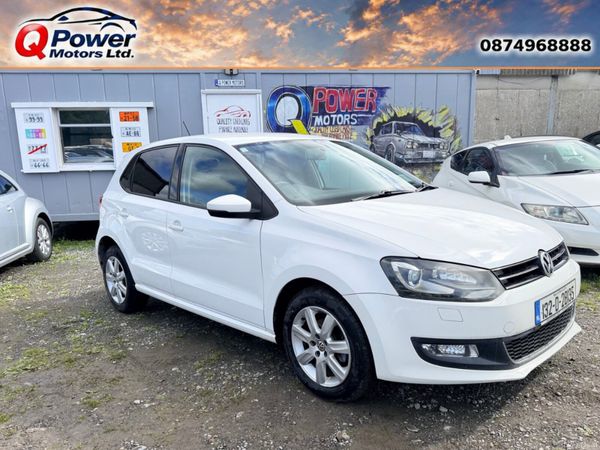 Volkswagen Polo Hatchback, Petrol, 2013, White