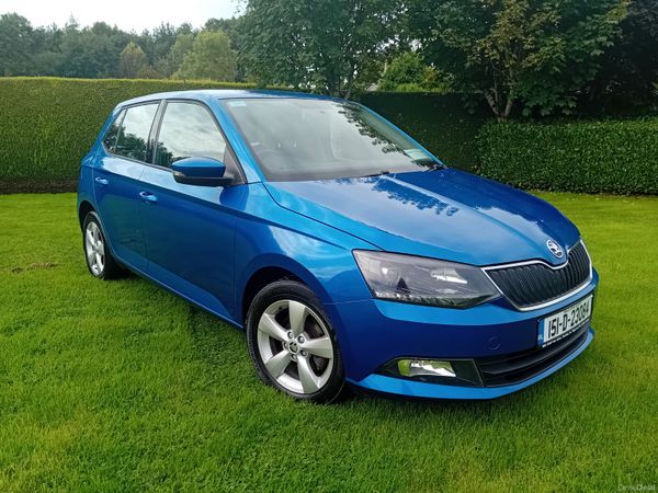 Skoda Fabia Hatchback, Petrol, 2015, Blue