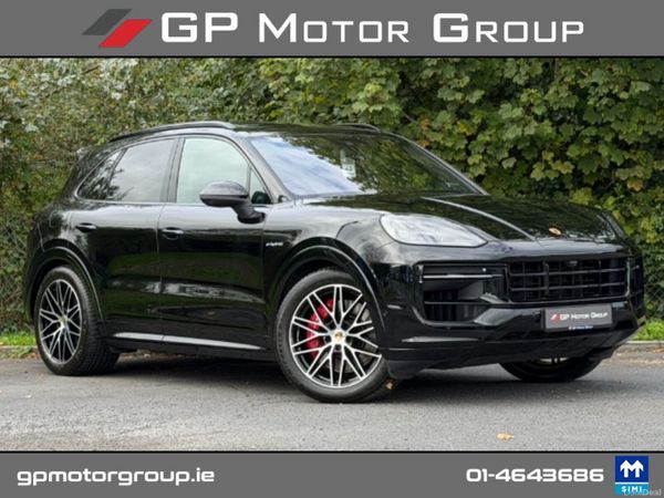 Porsche Cayenne Estate, Petrol Plug-in Hybrid, 2024, Black
