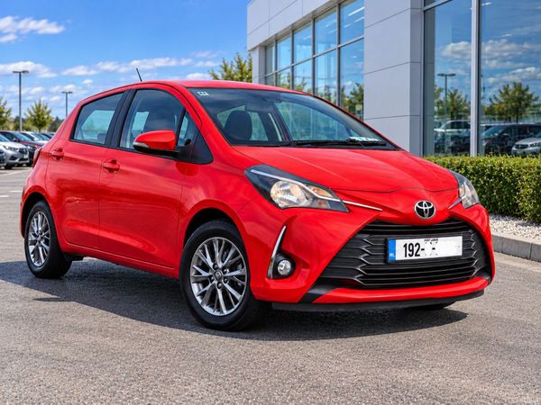 Toyota Yaris MPV, Petrol, 2019, Red