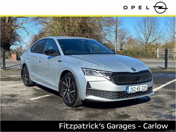 Skoda Octavia Saloon, Petrol, 2025, Grey