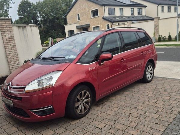 Citroen C4 Hatchback, Diesel, 2010, Red