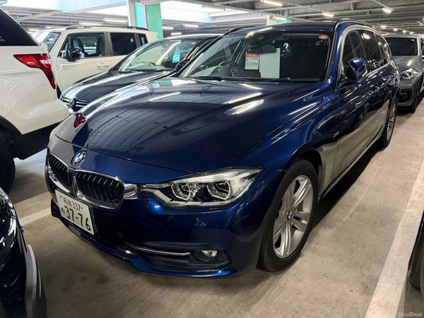 BMW 3-Series Estate, Diesel, 2018, Blue