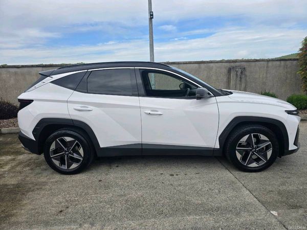 Hyundai Tucson SUV, Diesel, 2024, White