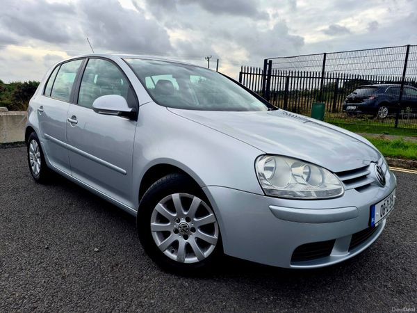 Volkswagen Golf Hatchback, Petrol, 2008, Silver
