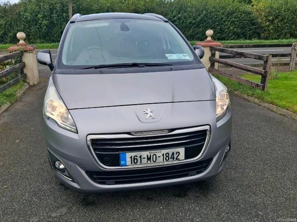 Peugeot 5008 MPV, Diesel, 2016, Grey