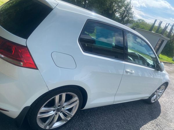 Volkswagen Golf Hatchback, Diesel, 2013, White