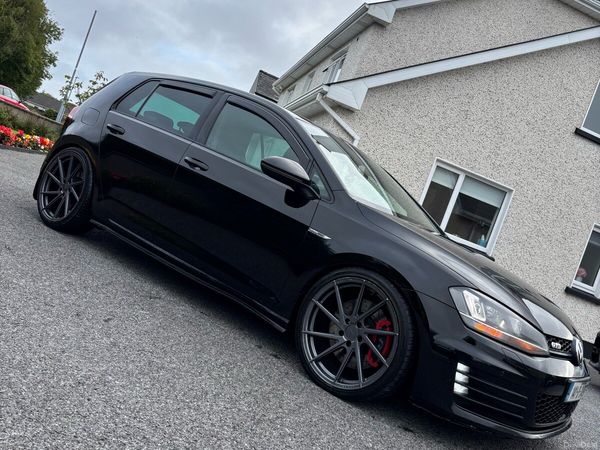 Volkswagen Golf Hatchback, Diesel, 2014, Black