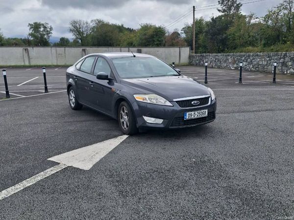 Ford Mondeo Hatchback, Diesel, 2009, Grey