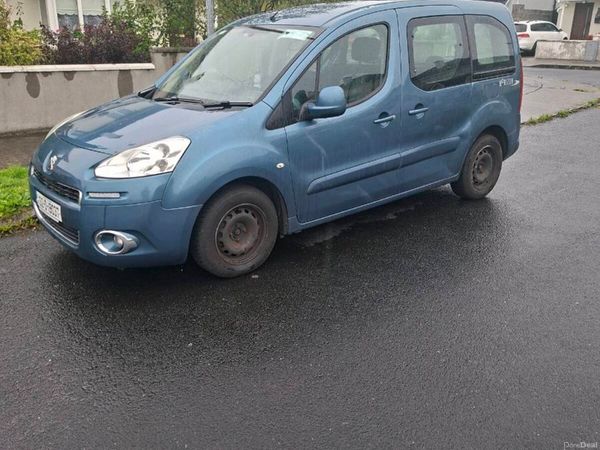 Peugeot Partner Tepee MPV, Diesel, 2013, Blue