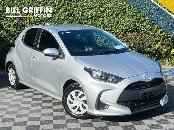 Toyota Yaris Hatchback, Petrol, 2021, Silver