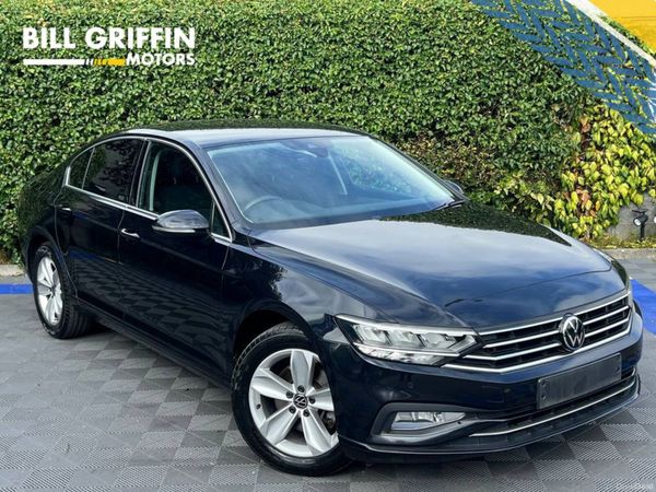Volkswagen Passat Saloon, Diesel, 2022, Black