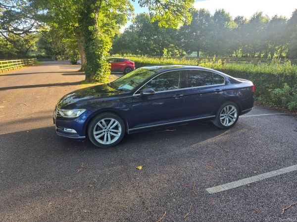 Volkswagen Passat Saloon, Diesel, 2018, Blue