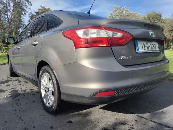 Ford Focus Saloon, Diesel, 2012, Brown