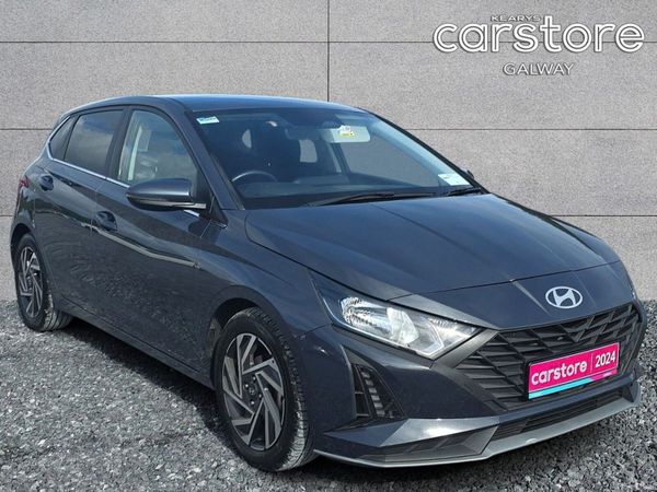 Hyundai i20 Hatchback, Petrol, 2024, Grey