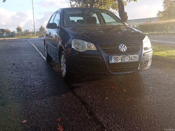 Volkswagen Polo Hatchback, Petrol, 2006, Blue
