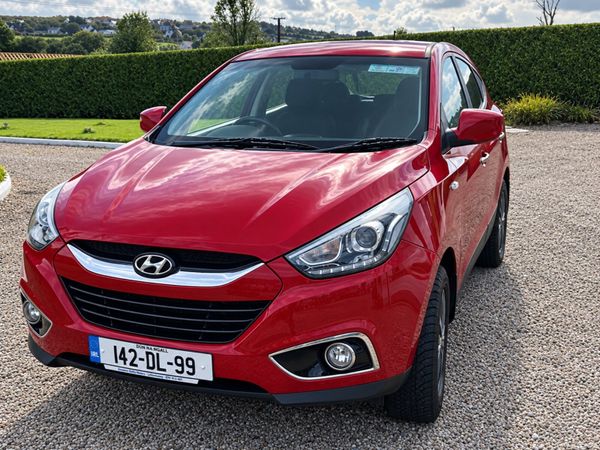 Hyundai ix35 SUV, Diesel, 2014, Red