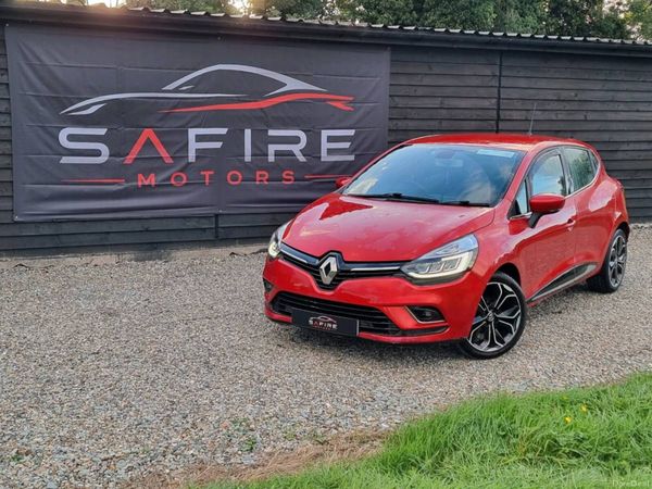 Renault Clio Hatchback, Diesel, 2018, Red