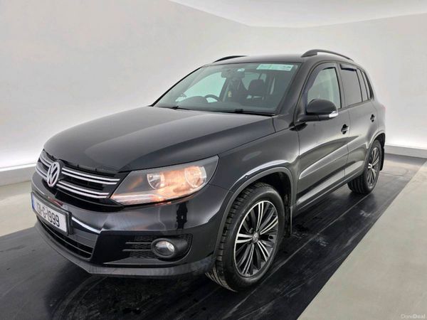 Volkswagen Tiguan SUV, Diesel, 2013, Black