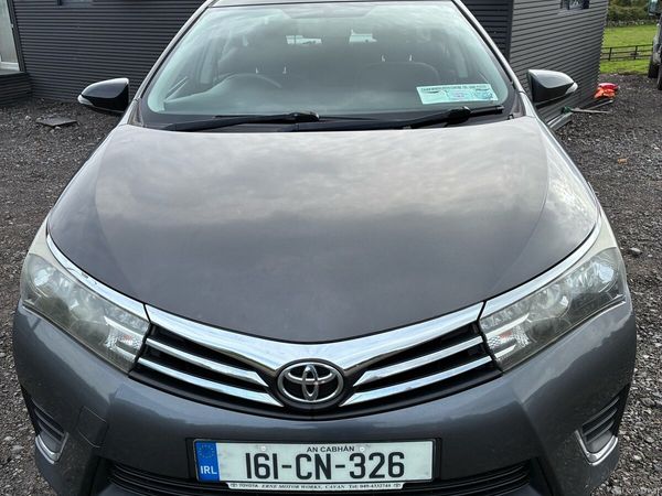 Toyota Corolla Saloon, Diesel, 2016, Grey