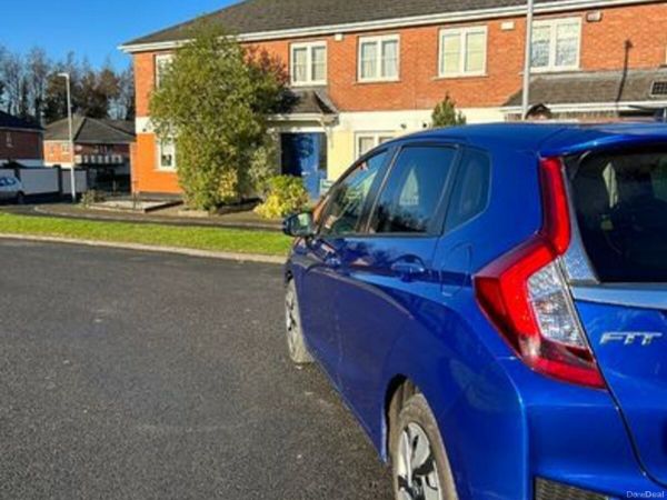Honda Fit Hatchback, Petrol Hybrid, 2015, Blue