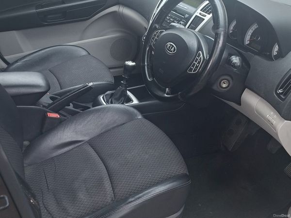 Kia Ceed Estate, Petrol, 2008, Black