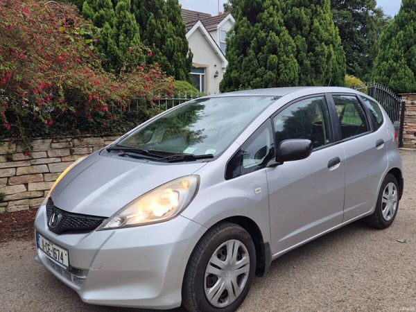 Honda Jazz Hatchback, Petrol, 2011, Grey