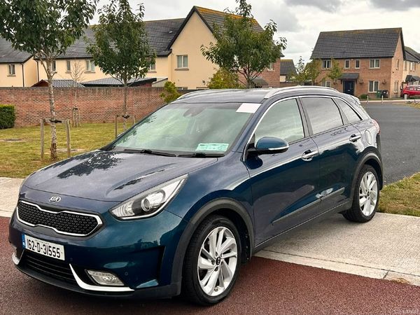 Kia Niro SUV, Petrol Hybrid, 2016, Blue