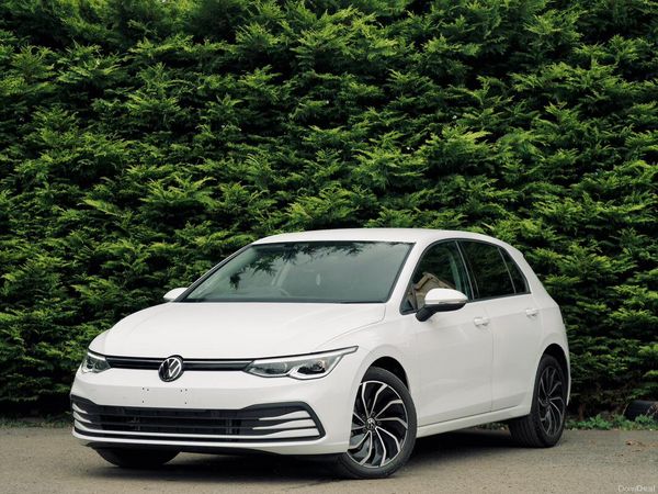 Volkswagen Golf Hatchback, Diesel, 2023, White