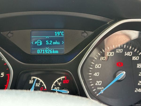 Ford Focus Saloon, Diesel, 2013, Blue