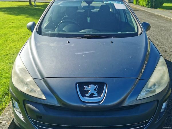 Peugeot 308 Hatchback, Diesel, 2009, Grey