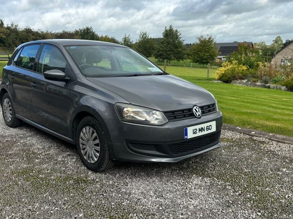 Volkswagen Polo Hatchback, Petrol, 2012, Grey
