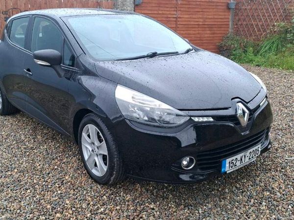 Renault Clio Hatchback, Petrol, 2015, Black