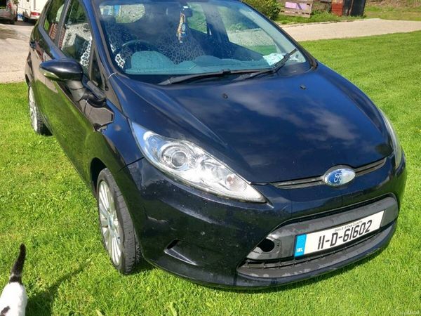 Ford Fiesta Hatchback, Petrol, 2011, Black
