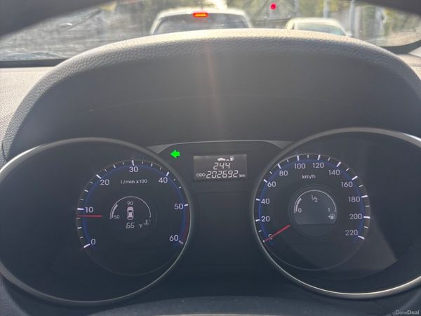 Hyundai ix35 SUV, Diesel, 2015, Bronze